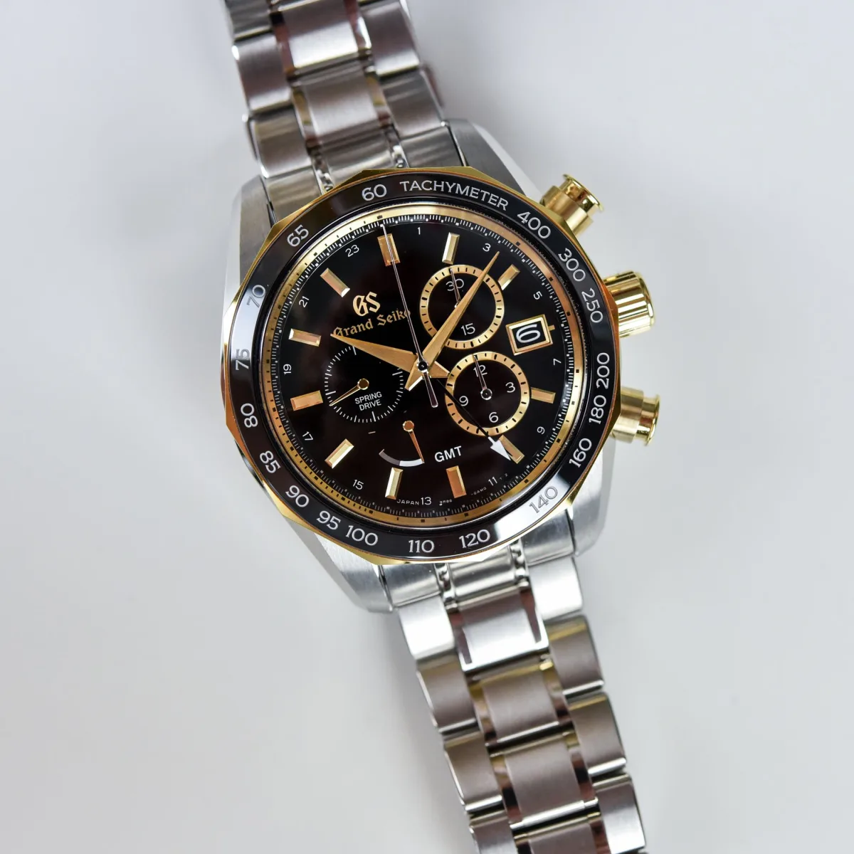 Close-up of SBGC240 dial with gold indices