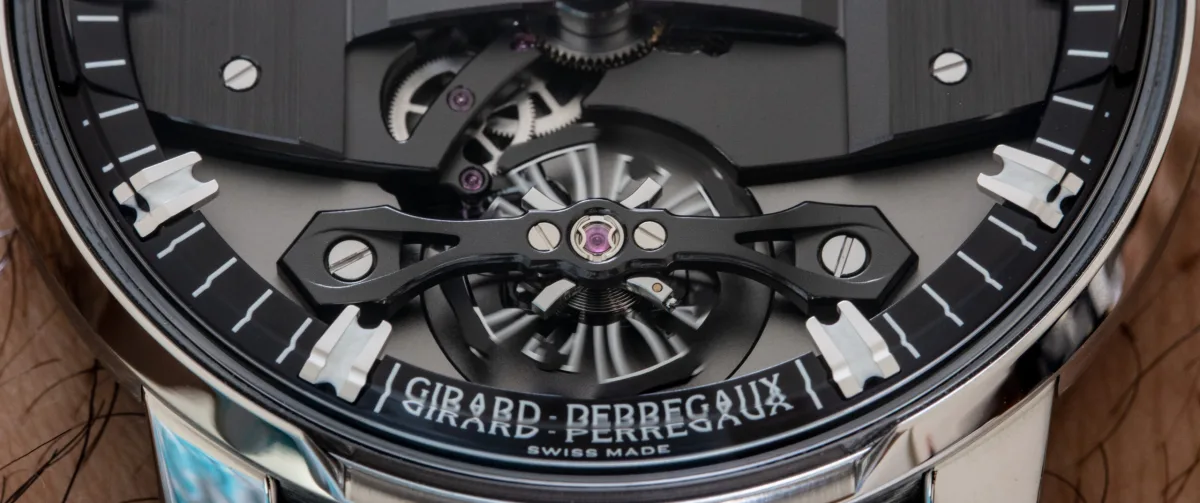 Girard-Perregaux Free Bridge side view