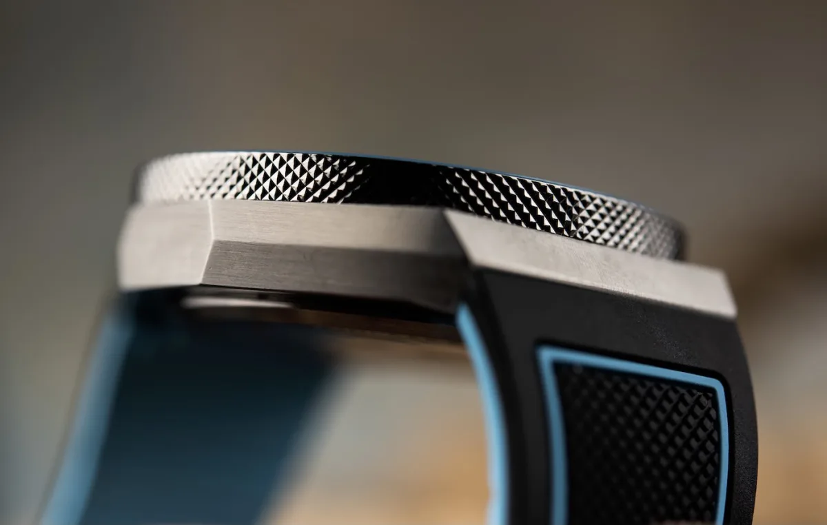 Miyota movement in Roebuck SCUBA watch