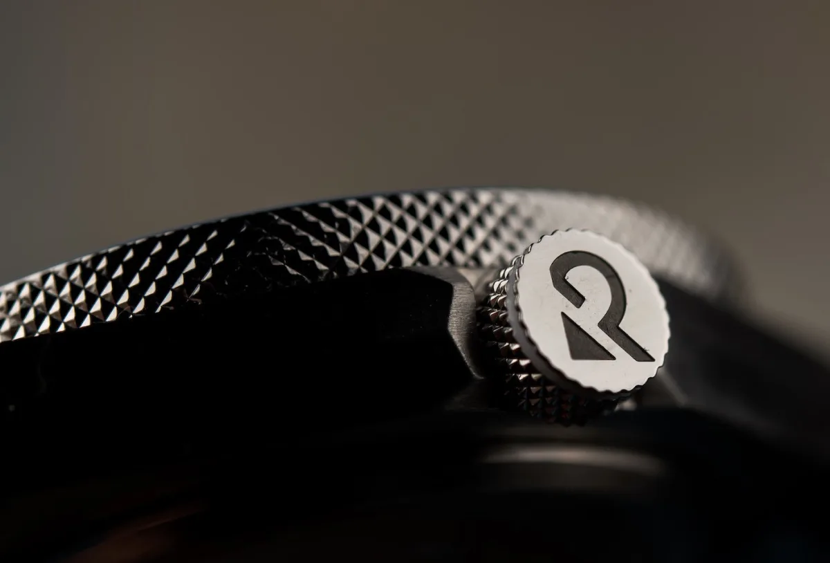 Water-resistant features of Roebuck SCUBA