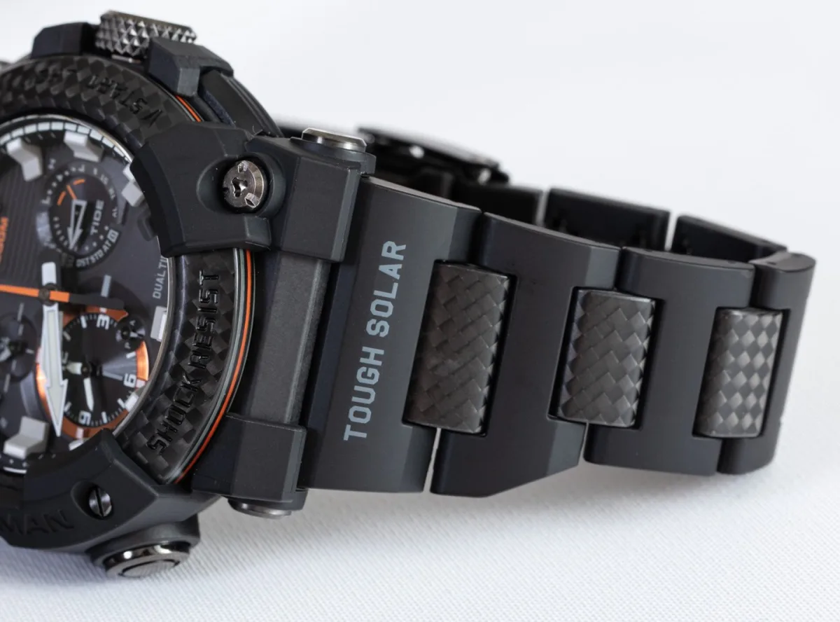 Dial and sub-dials of Casio Frogman GWF-A1000XC-1A