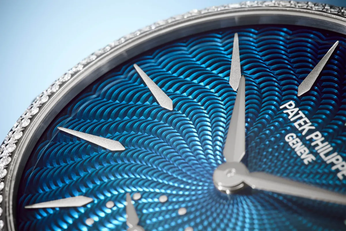 Close-up of Patek Philippe Ref. 7040/250G dial pattern