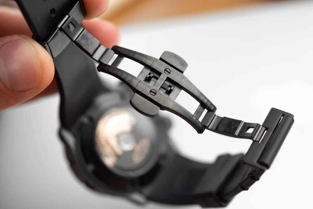 Edox CO-1 Carbon Chronograph strap detail