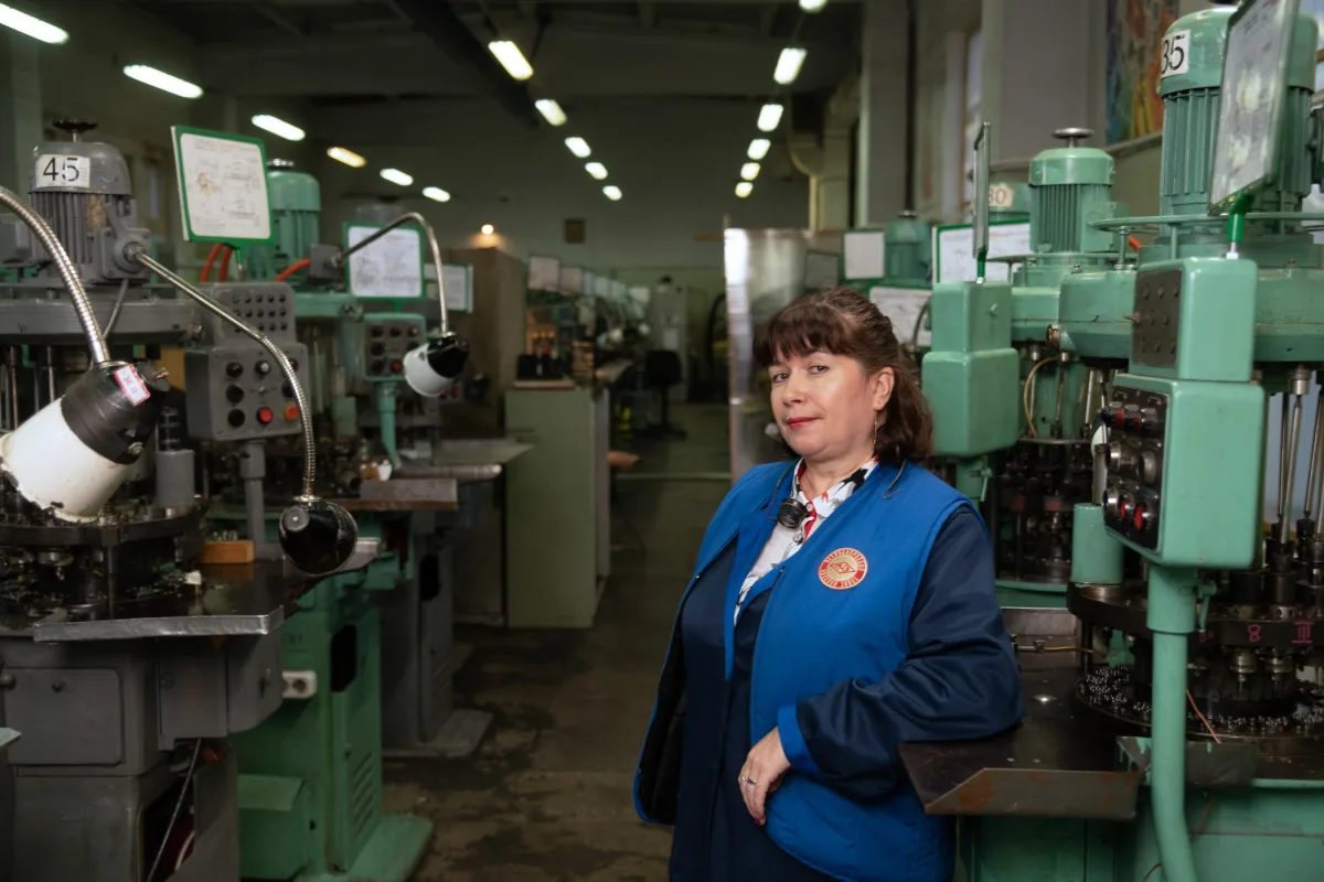 Soviet-era machines at Raketa factory