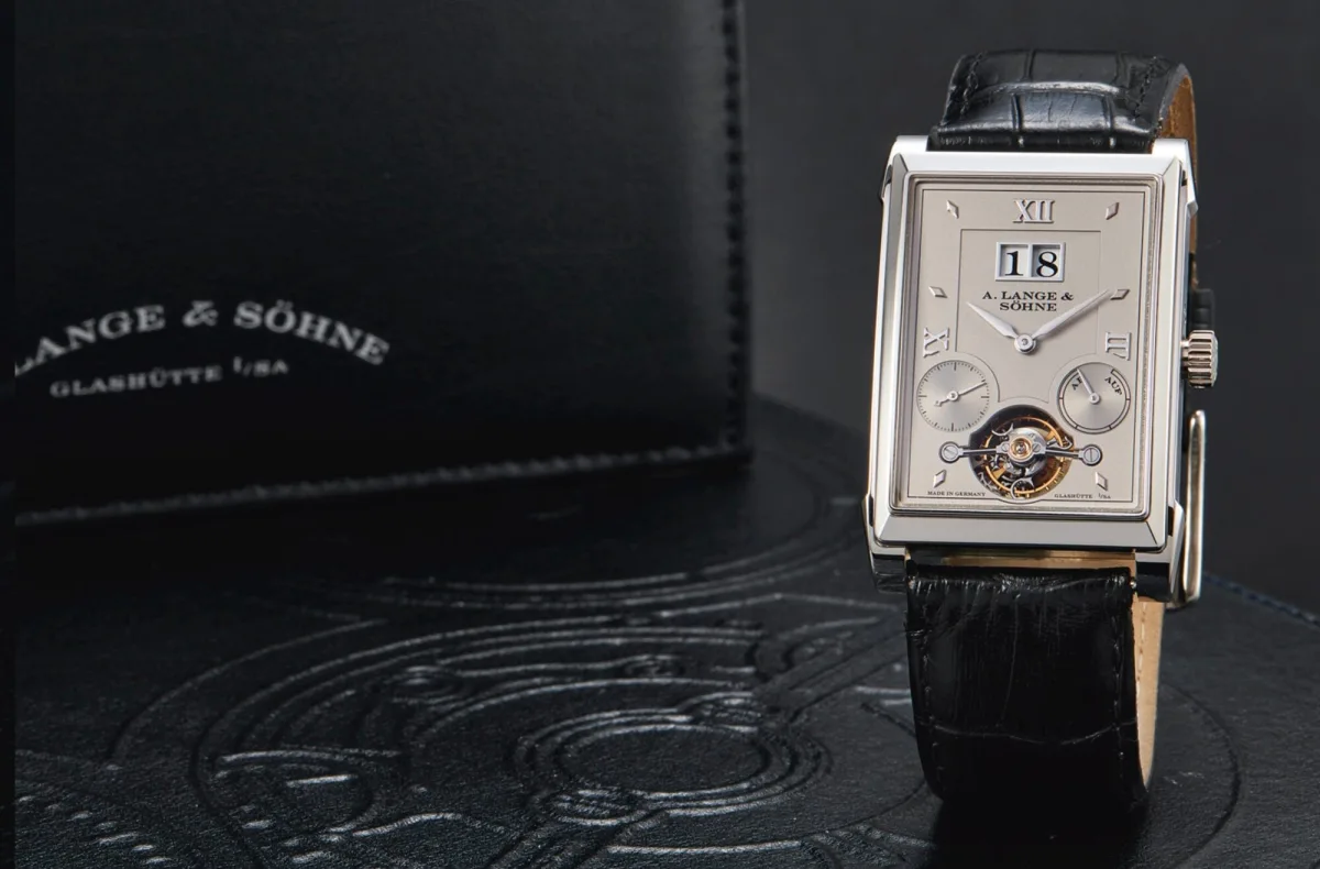 A. Lange & Söhne Cabaret model with big date feature