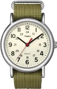 Timex Weekender unisex watch with simple design and Indiglo