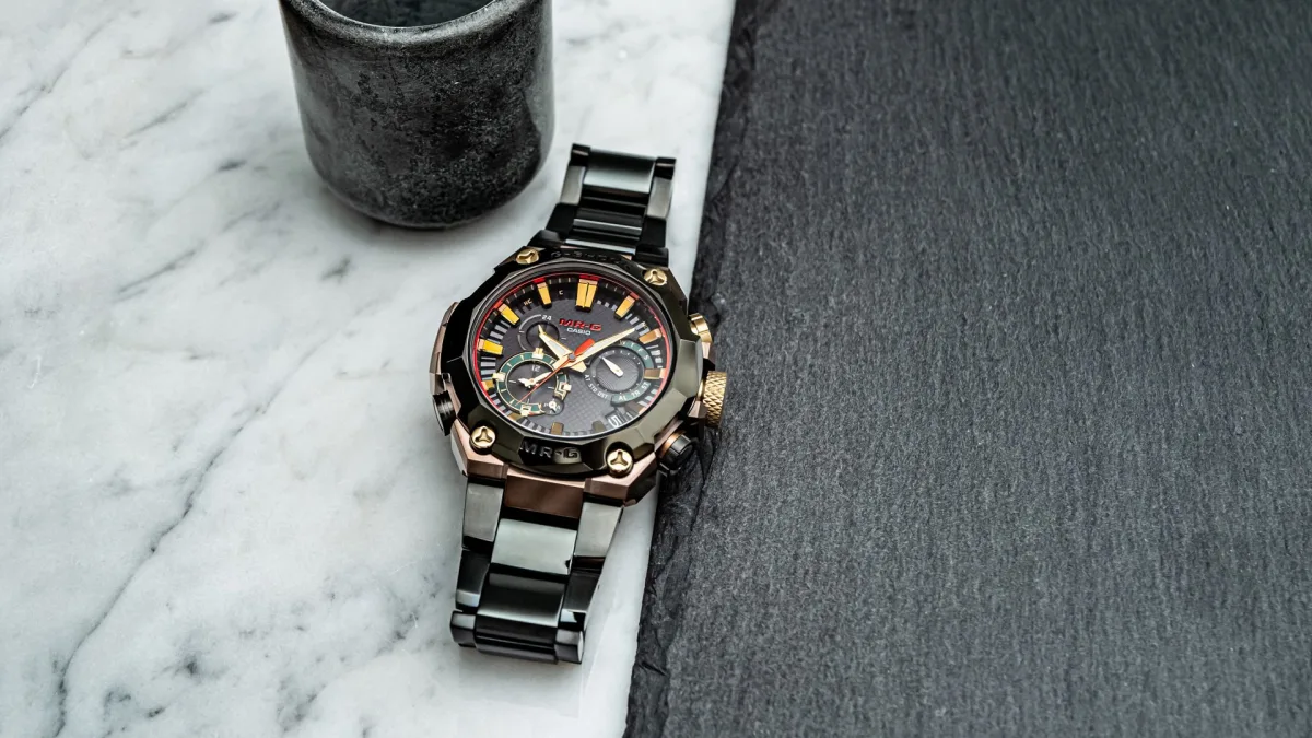 Hana-Basara watch on wrist
