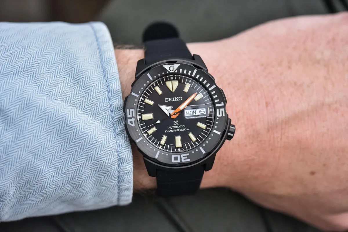 Seiko Monster SRPH13K1 dial and bezel