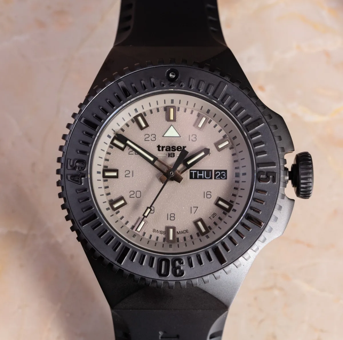 Traser P69 Black Stealth bezel detail