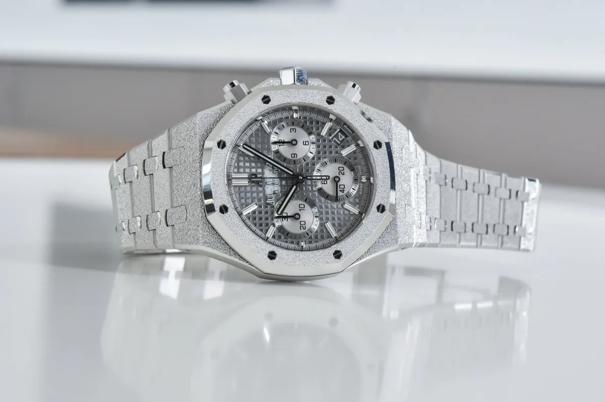 Audemars Piguet Royal Oak Selfwinding Chronograph 41mm Frosted Gold