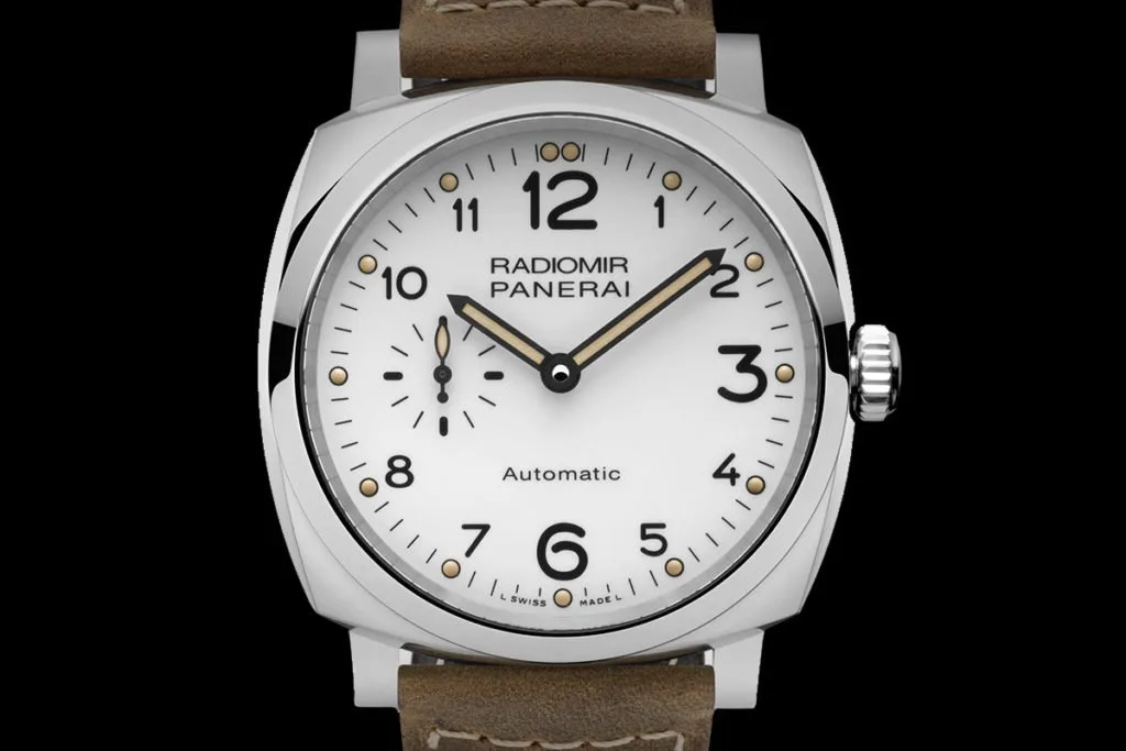 Panerai Radiomir PAM00655 watch with micro-rotor