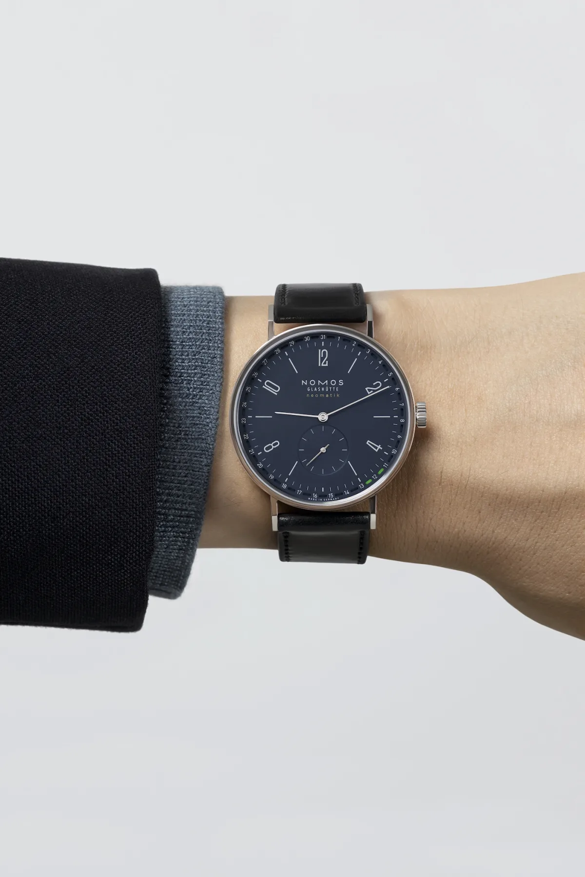 NOMOS Tangente neomatik 41 Update watch front view