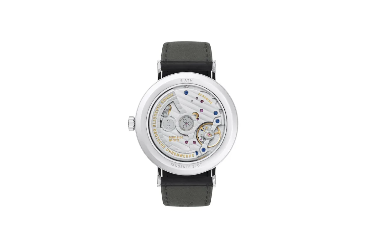 NOMOS DUW 6101 movement