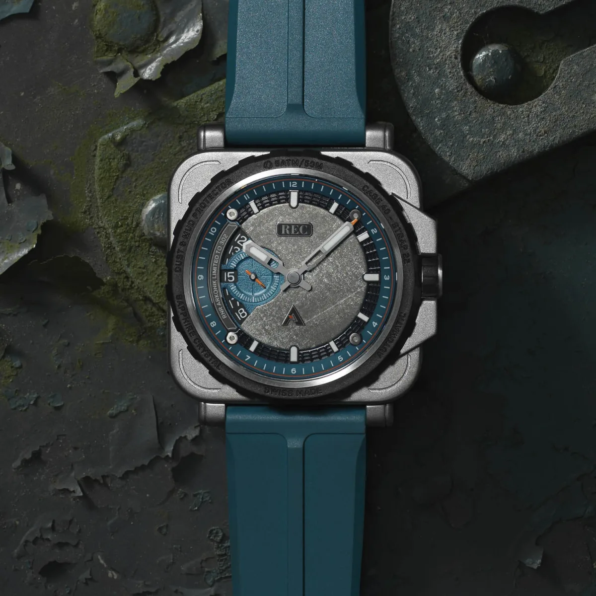 Side view of REC Watches RNR ARKONIK Limited Edition