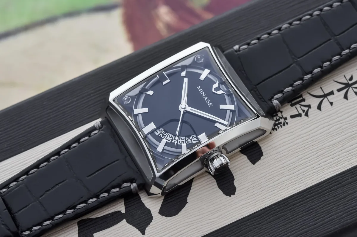 Minase 7 Windows watch dial and hands