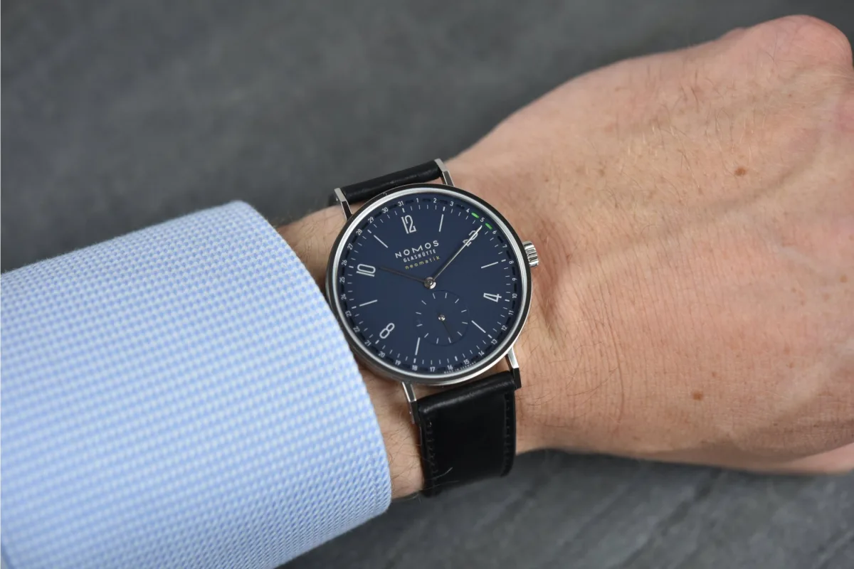Close-up of Nomos Tangente's unique date indicator