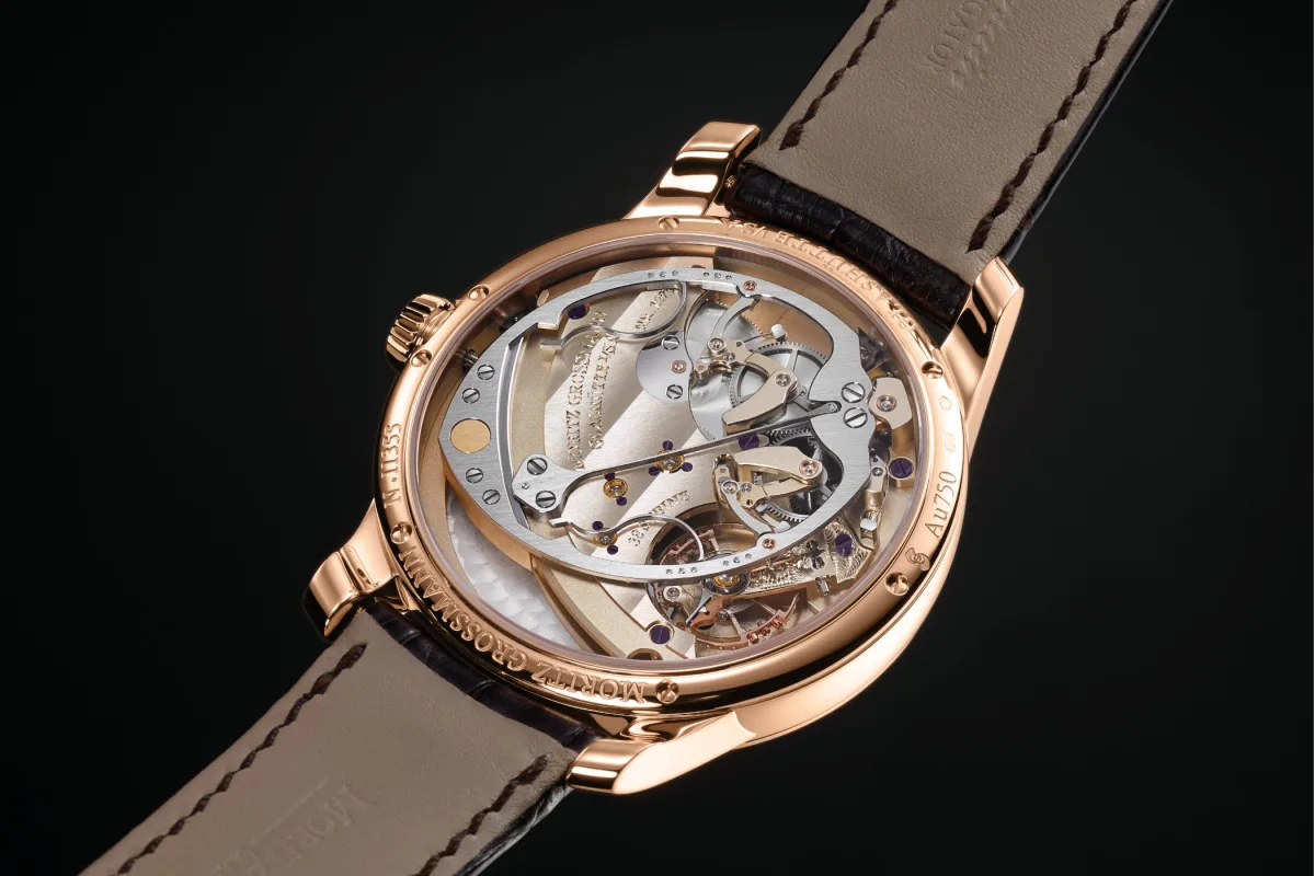 Close-up of Moritz Grossmann Hamatic Vintage movement