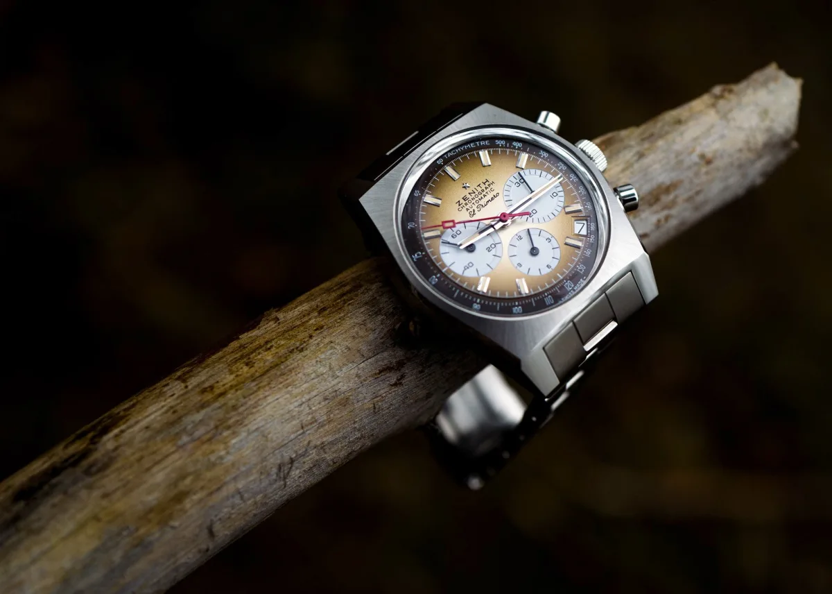 Zenith El Primero Chronomaster Revival A385 close-up
