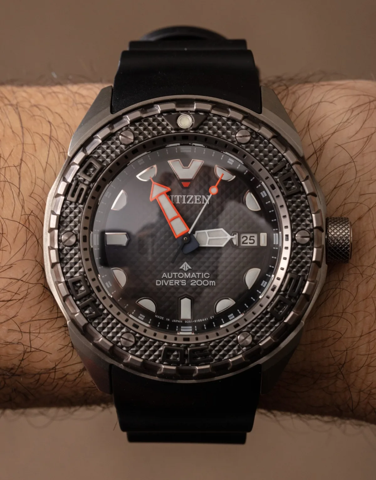 Super Titanium strap clasp with Citizen logo