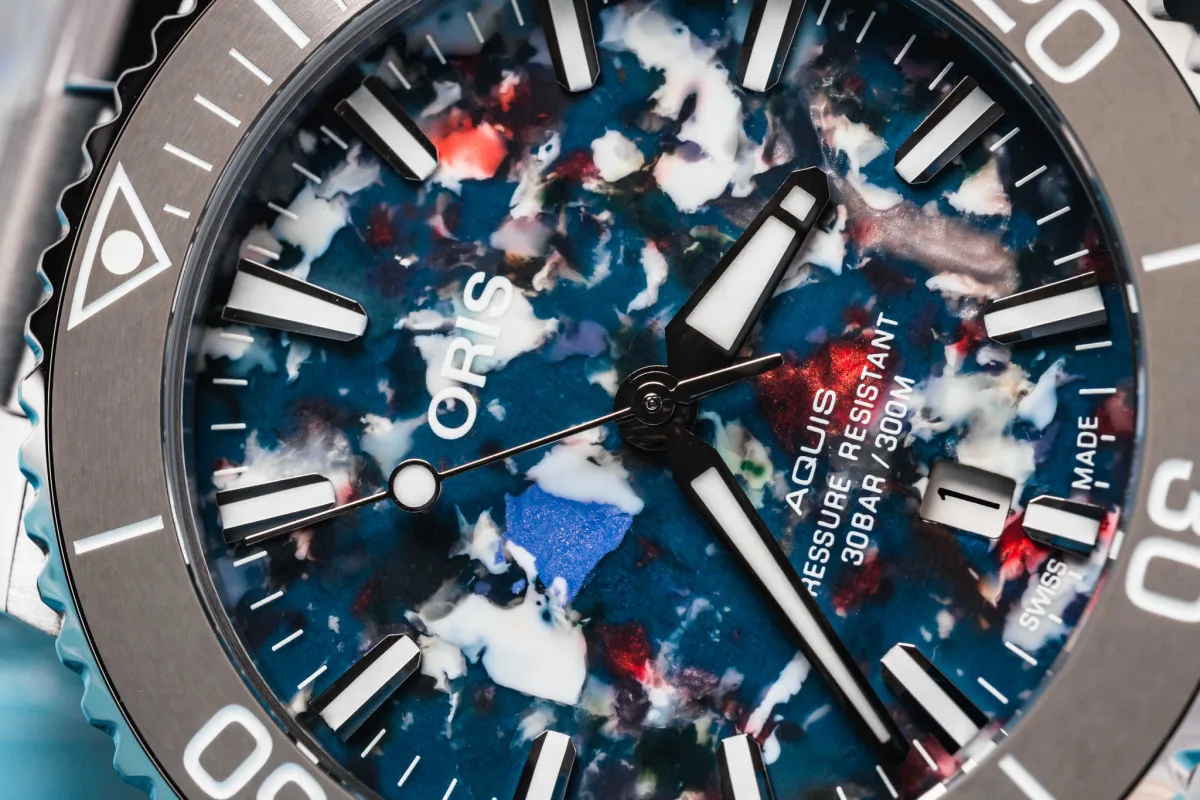 Oris Aquis Date Upcycle automatic movement Oris 733