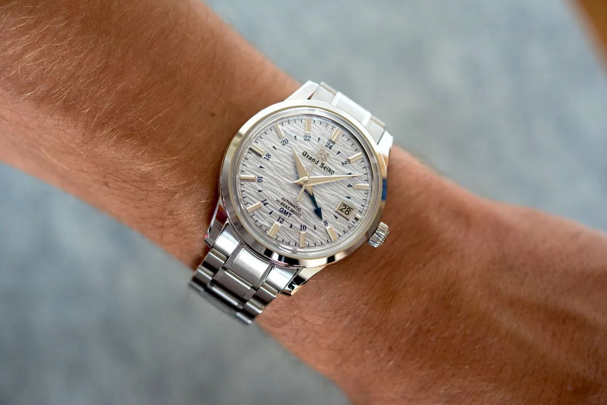 Grand Seiko SBGJ249 Shosho watch showcasing its dial
