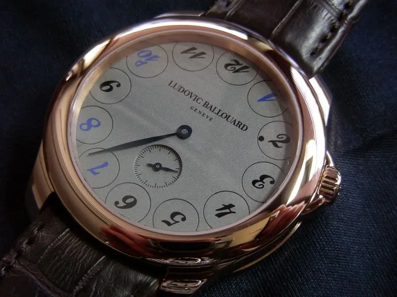 Singer Divetrack diving watch variant