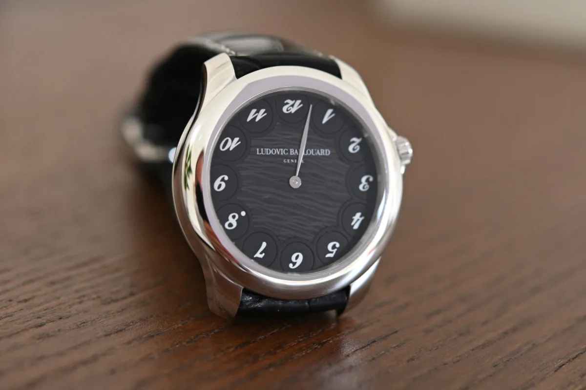 Side view of Upside Down watch showing case details