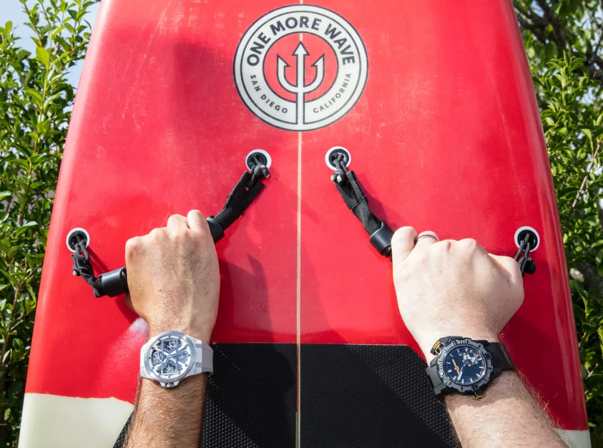 Guests interacting with Ulysse Nardin at poolside