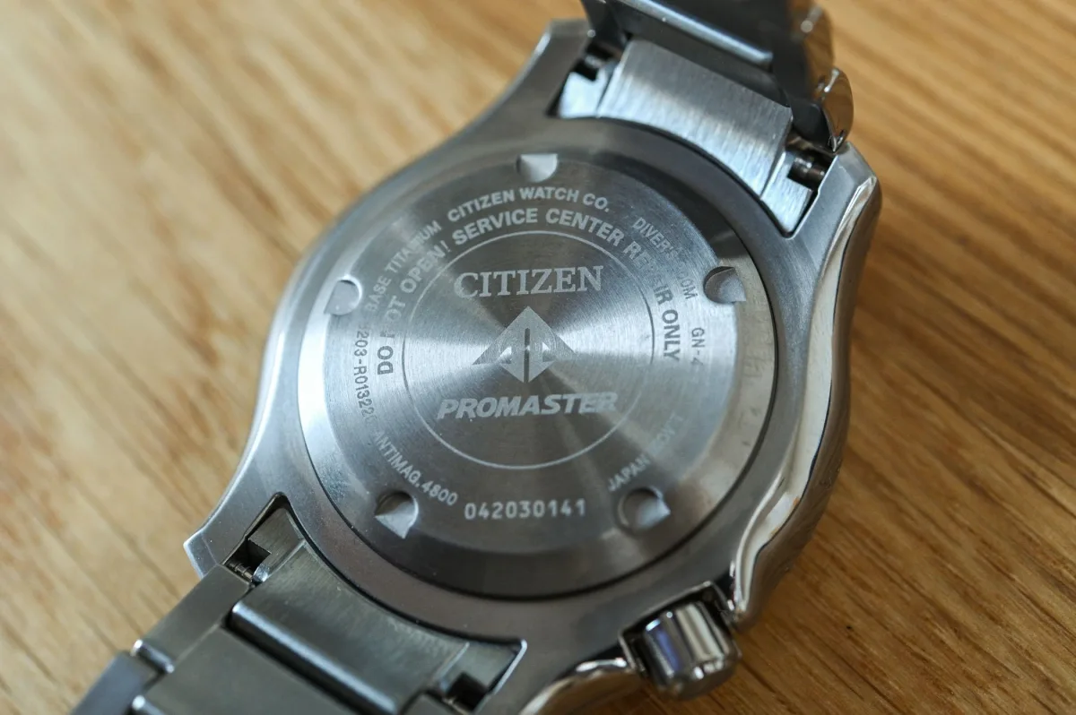 Citizen Promaster Marine NY0100-50XE dial detail