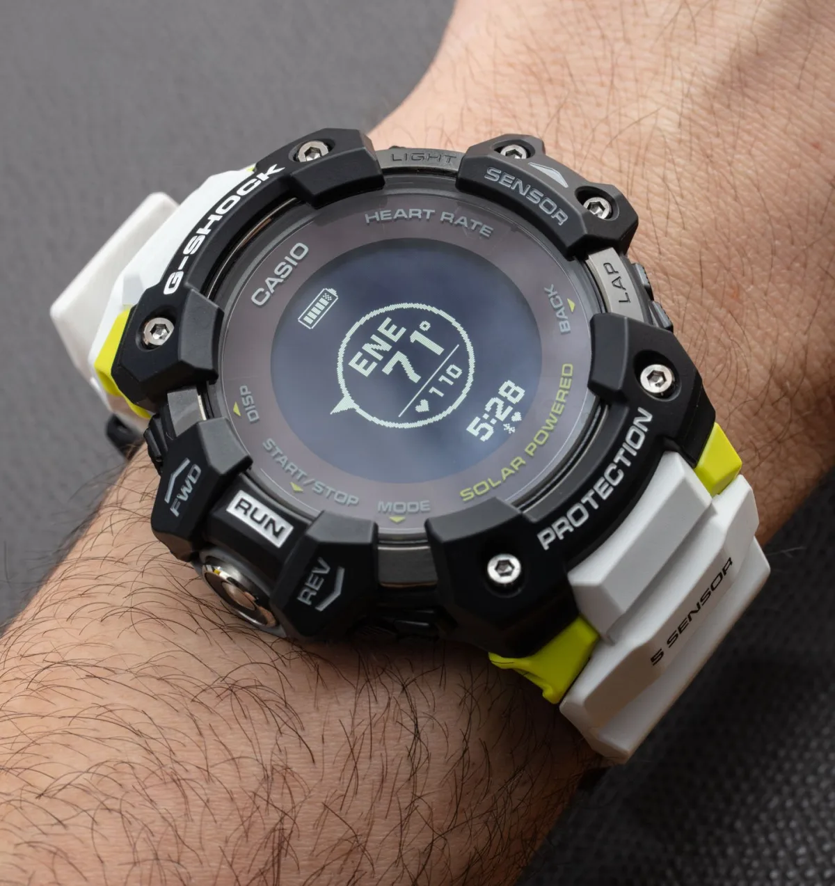 Close-up of the Casio G-Shock Move GBD-H1000's buttons