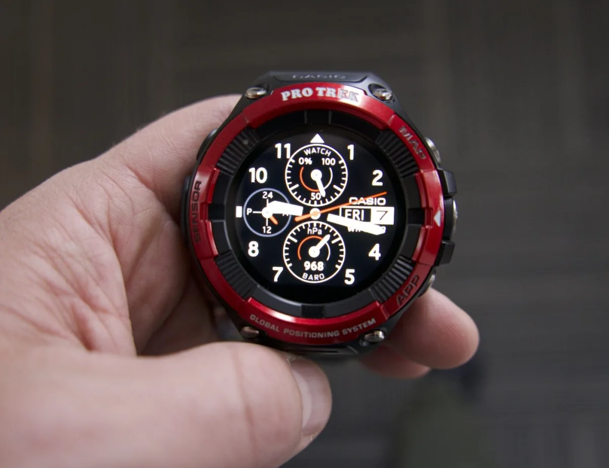 Charging mechanism for Casio Pro Trek WSD-F21 HR