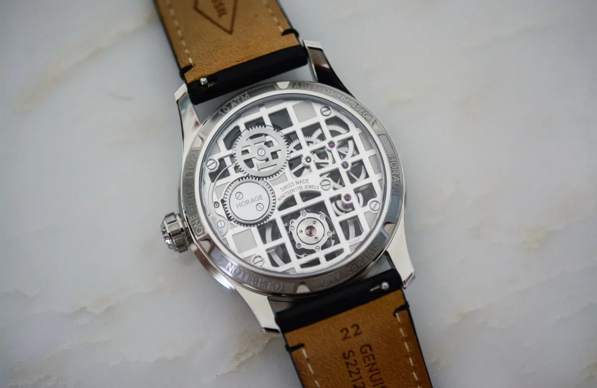 Horage Tourbillon 1 case and design options