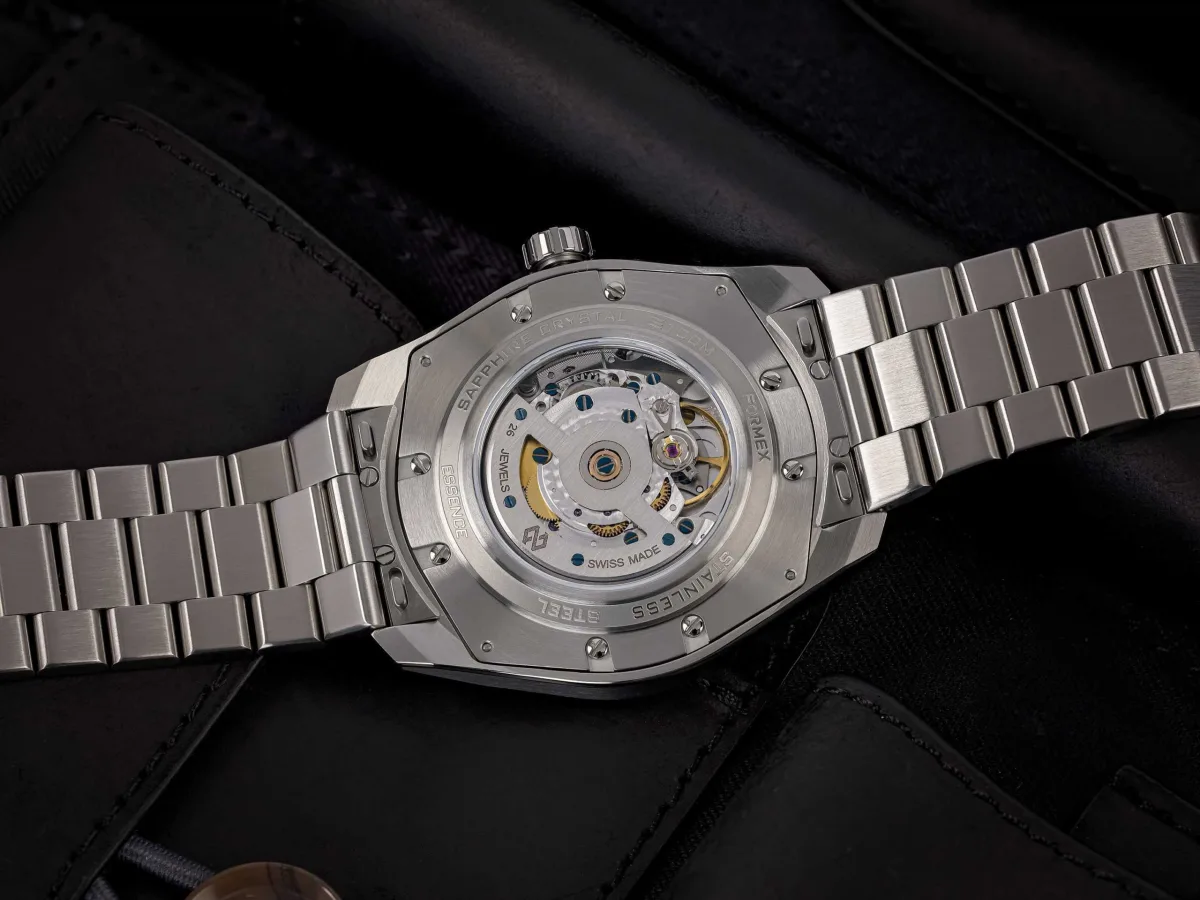 Formex Essence FortyThree clasp and strap details