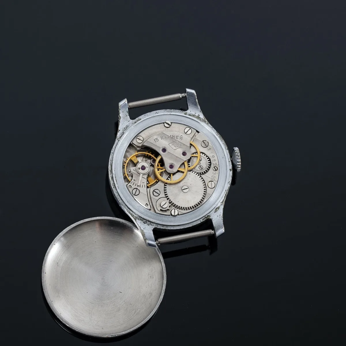 Shturmanskie first generation watch with 'pillow' crown