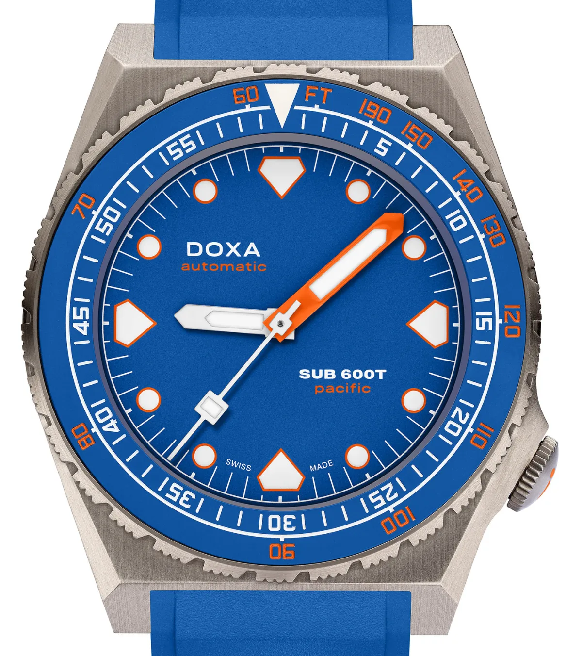 Dial of the Doxa Sub 600T Pacific with Pacific Blue color