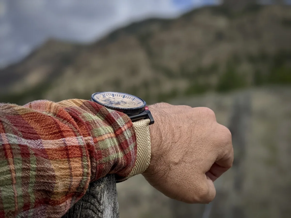 Hanhart Desert Pilot Dark watch dial with sand-black color scheme