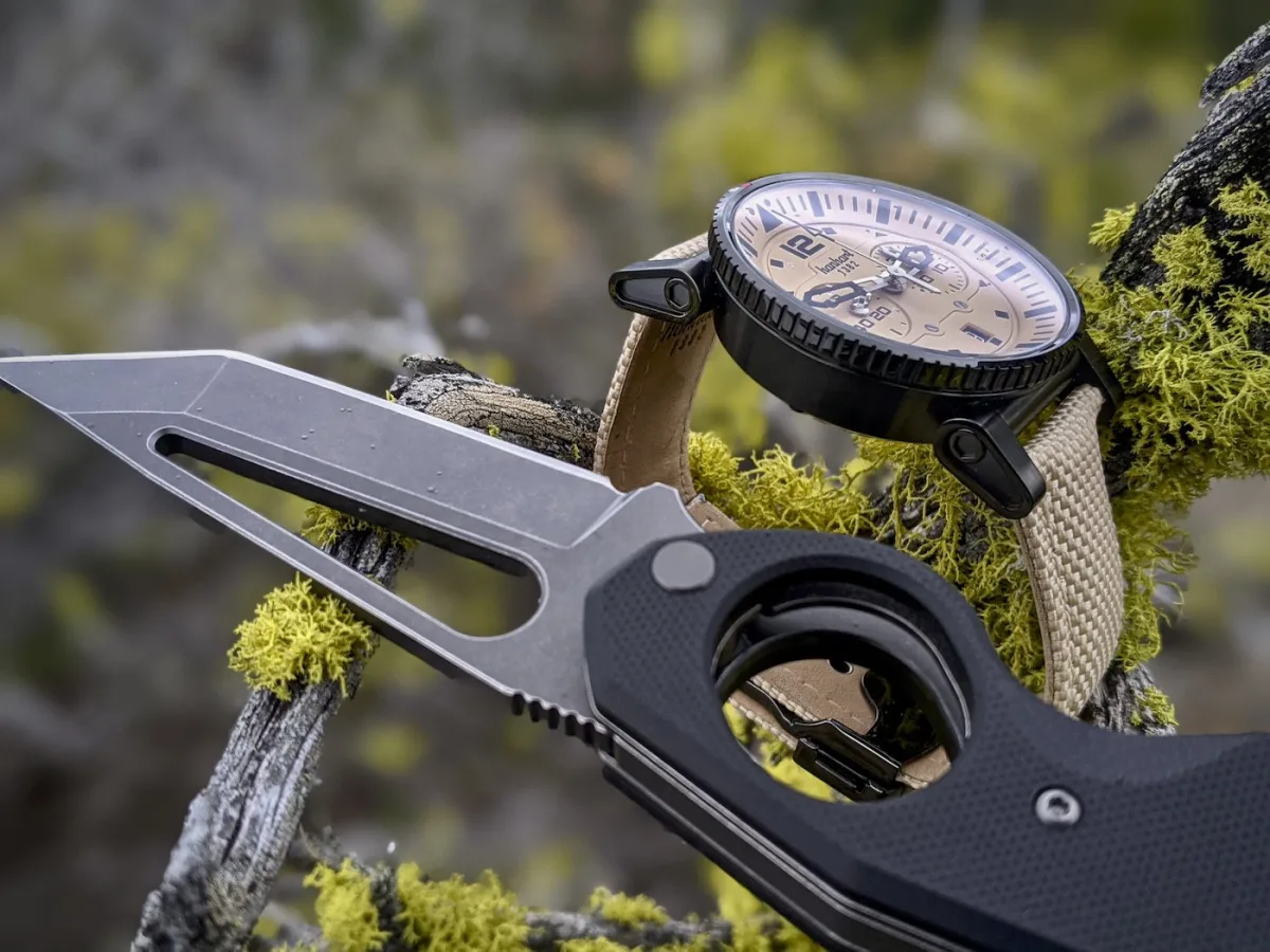 Vulkanus Hornet knife included with Hanhart Desert Pilot Dark watch