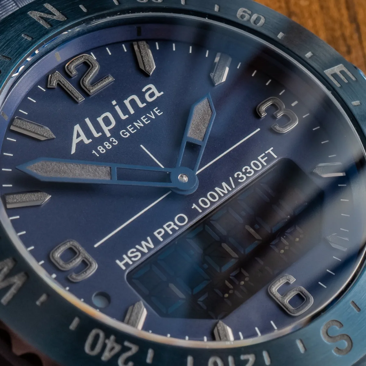 Close-up of Alpina AlpinerX watch features