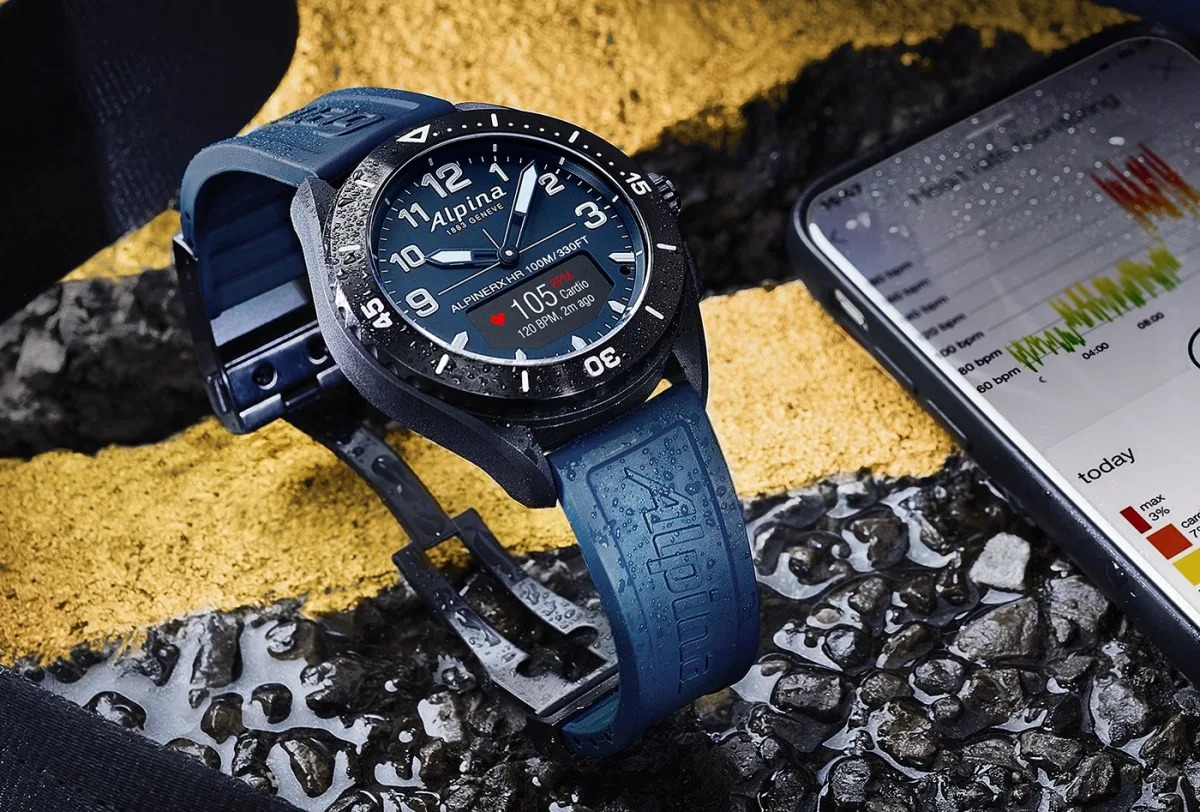 Alpina AlpinerX Alive showcasing its advanced connectivity features