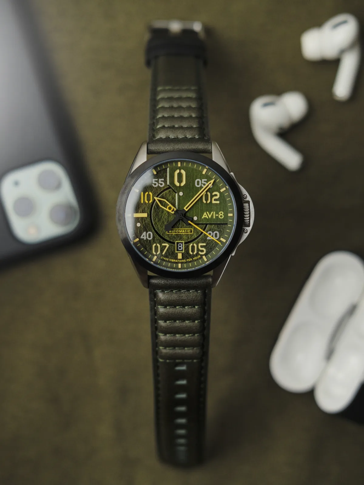 AVI-8 P-51 Mustang Hitchcock Automatic watch front view