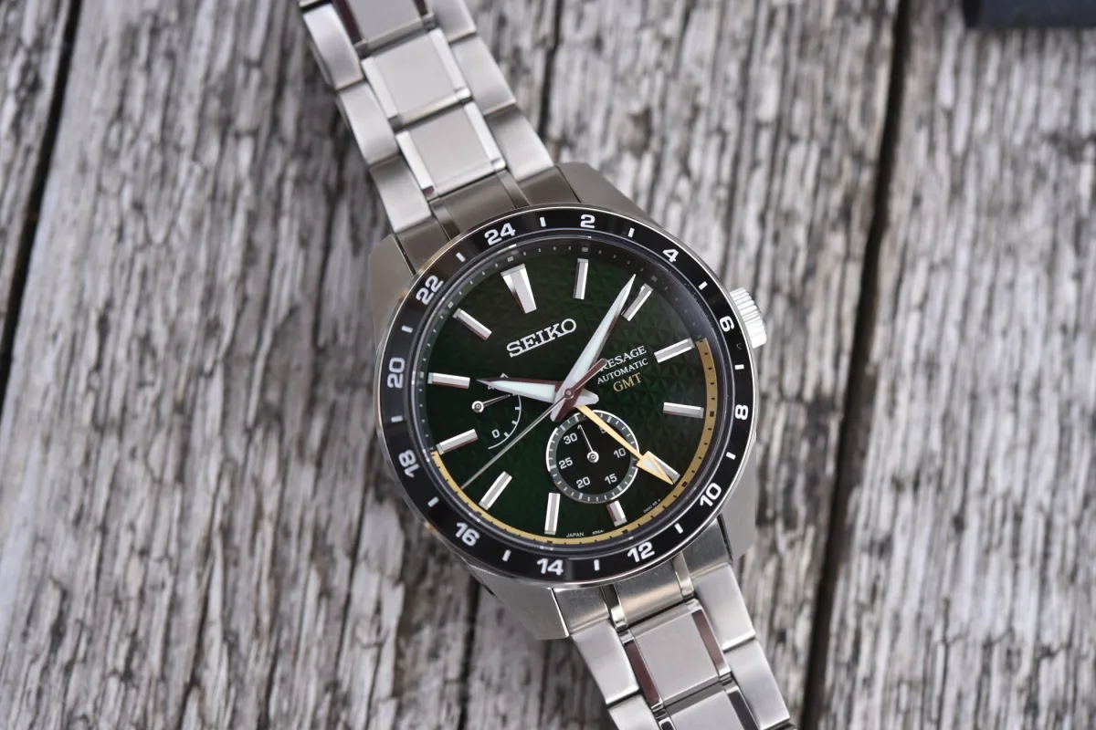 Seiko Presage Sharp Edged GMT watch bracelet detail