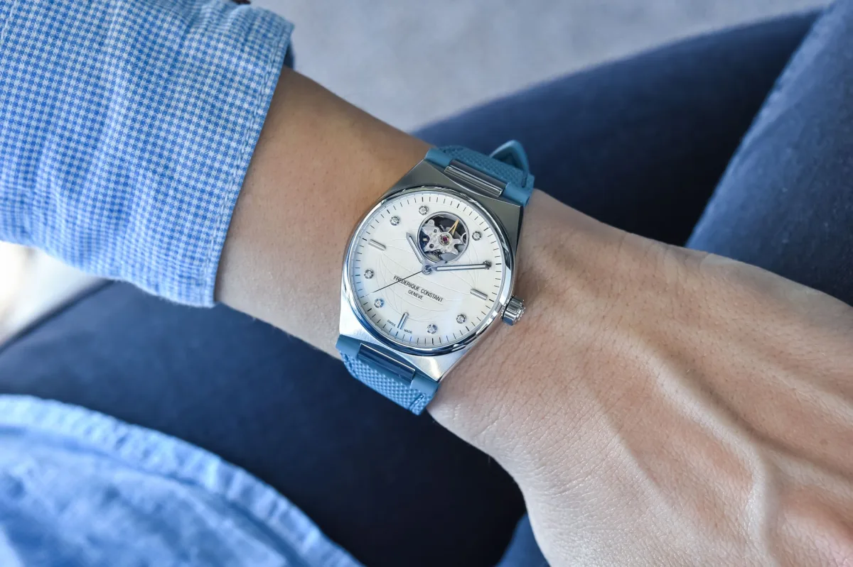 Frederique Constant Highlife Ladies Heart Beat in stainless steel