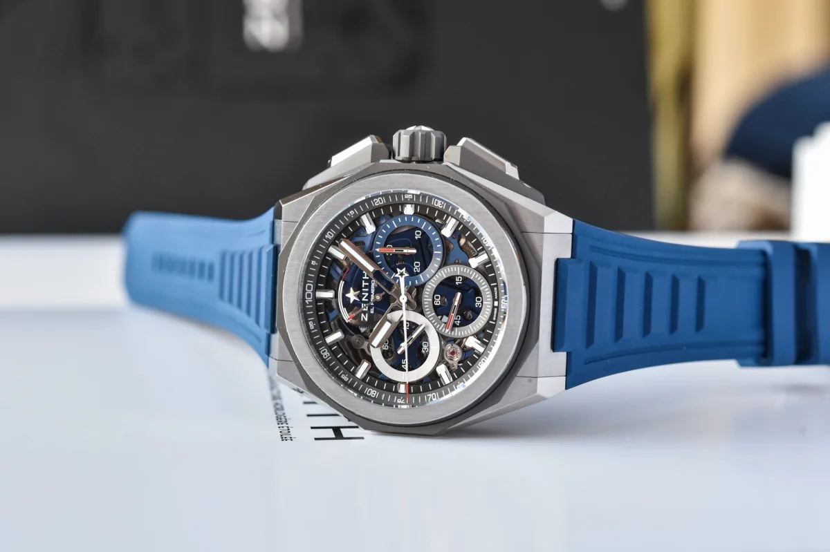 Zenith Defy Extreme model with integrated bracelet
