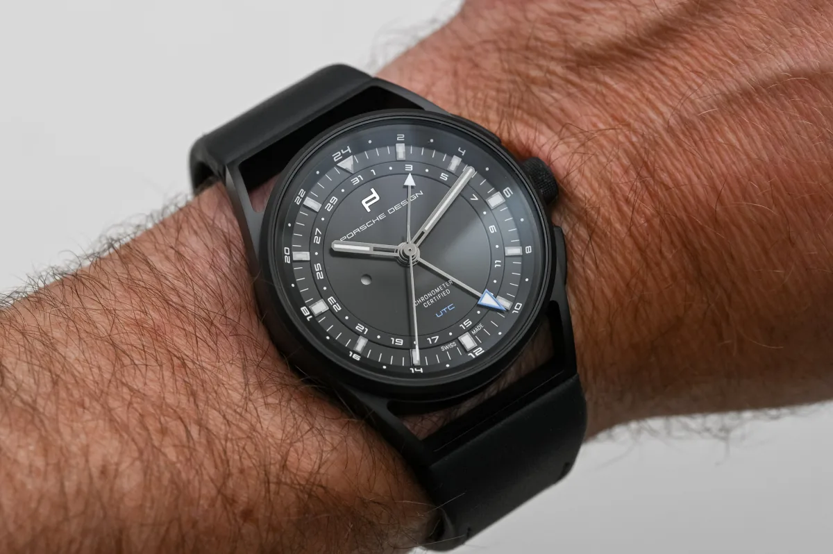 Side view of Porsche Design 1919 Globetimer UTC All Black