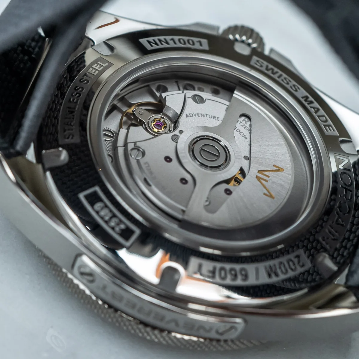 NORQAIN Adventure NEVEREST watch with green and black dial options