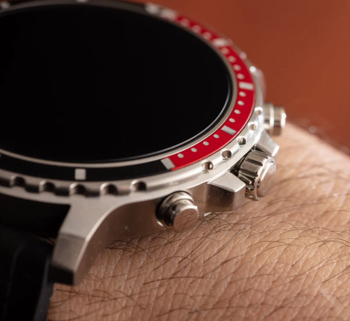 Citizen CZ Smartwatch showcasing design and display