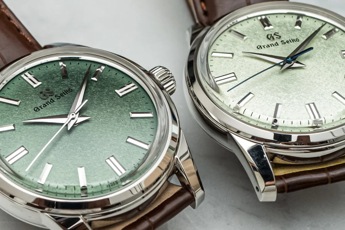 Close-up of Grand Seiko SBGW273 light green dial