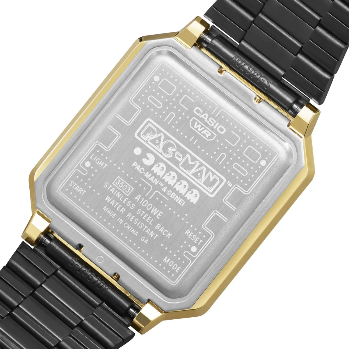 Close-up of Casio A100WEPC buttons and dial