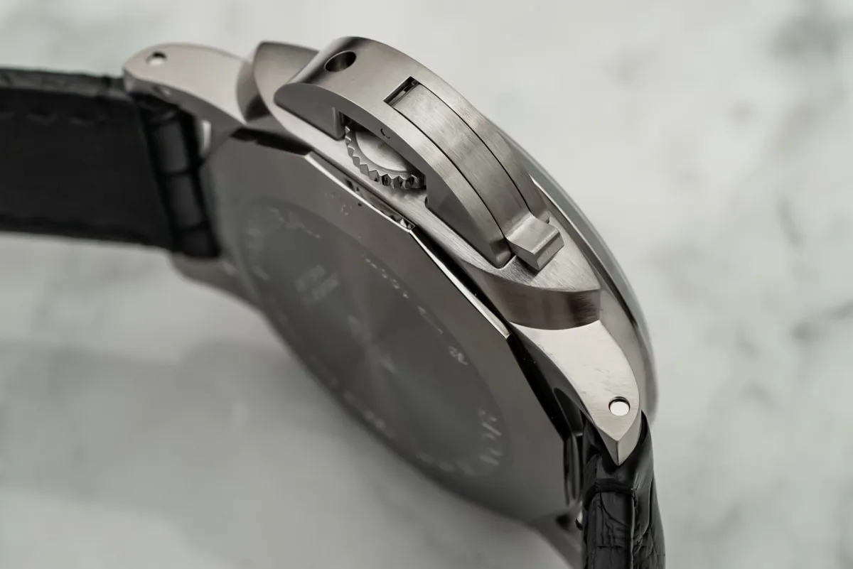 Panerai Luminor Chrono stainless steel model