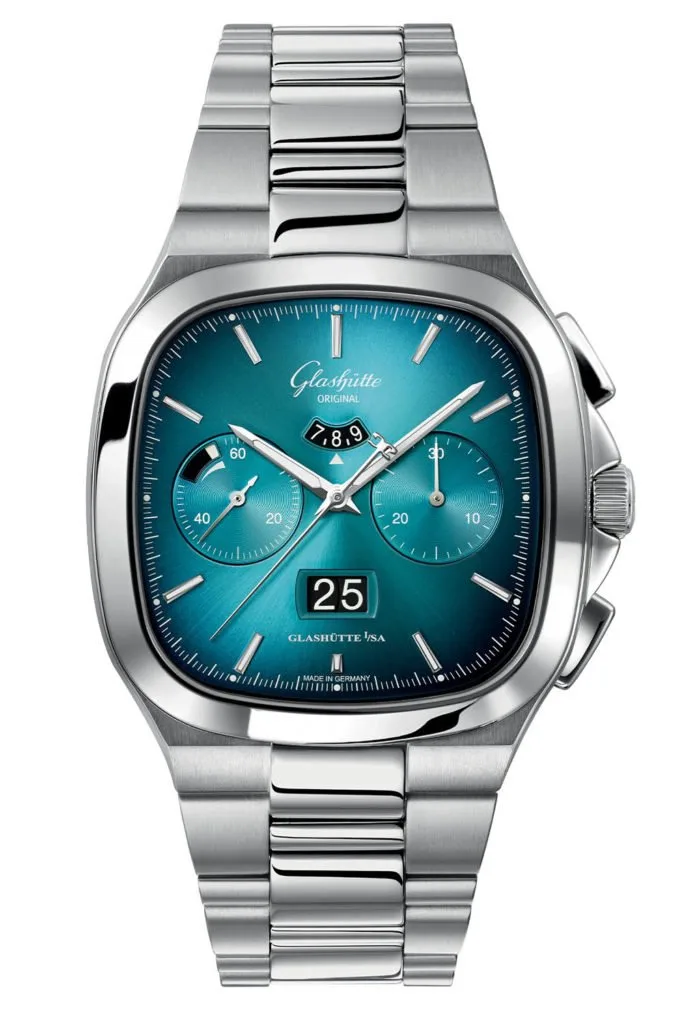 Square case of Glashütte Original Seventies Chronograph 2021